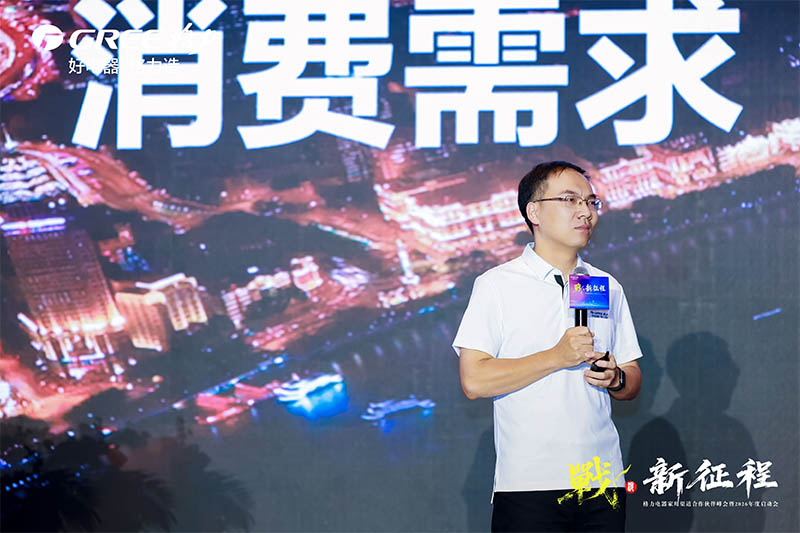 上海盛世欣兴格力贸易有限公司总经理赖天荣先生